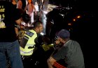 Sigap-Polantas-Polres-Tuban-Bantu-Pemudik-yang-Alami-Pecah-Ban-Tuai-Pujian