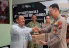Polda-Jatim-Gelar-Bakti-Sosial-Natal-2025-Salurkan-Bantuan-ke-Masyarakat