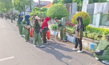 Kompak,-Polres-Pasuruan-Kota-Bersih---bersih-Sampah-Bersama-Ratusan-Pesilat-dari-Berbagai-Perguruan