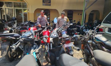 Polisi-Bubarkan-Balap-Liar-yang-Ganggu-Kenyamanan-Warga,-29-Motor-Diamankan