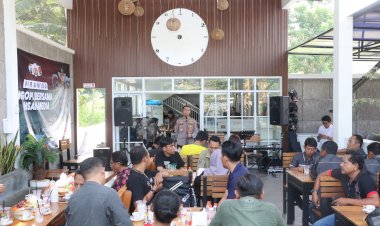 Polres-Trenggalek-Ngopi-Bareng-Insan-Media-dan-Pegiat-Medsos-Dorong-Sinergitas-untuk-Kamtibmas