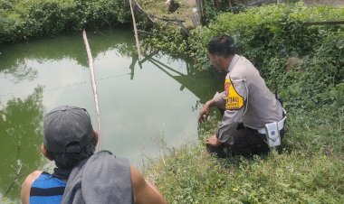 Polsek-Tanggulangin:-Bhabinkamtibmas-Edukasi-Budidaya-Ikan-untuk-Ketahanan-Pangan