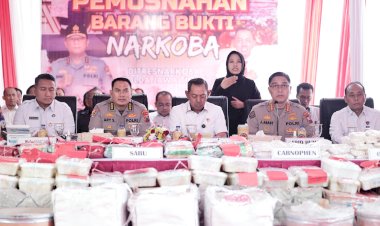 Polda-Jatim-Tegaskan-Perang-Terhadap-Narkoba:-5,7-Juta-Butir-Narkotika-Dimusnahkan,-3.022-Kasus-Diungkap