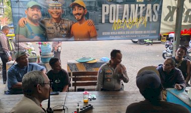 Jelang-Operasi-Patuh-Semeru-2025-Polres-Pelabuhan-Tanjungperak-Ngopi-Bareng-Para-Sopir-Truk-Tekankan-Kesadaran-Kolektif