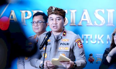Polri-Gelar-Awarding-Day-“Polri-Untuk-Masyarakat”,-Apresiasi-Kreasi-Masyarakat-dan-Personel-Berprestasi