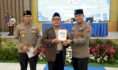 Polda-Jatim-Gandeng-Ratusan-Da’i,-Perkuat-Benteng-Kedamaian-Jawa-Timur