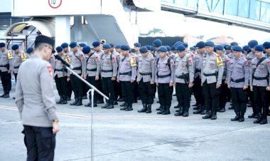Mabes-Polri-Berangkatkan-219-Personel-dan-Bantuan-Logistik-untuk-Mitigasi-Bencana-Alam-di-Sumatera-Utara