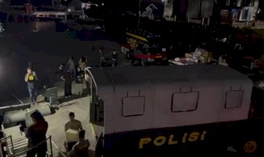 KP-Wisanggeni-8005-Angkut-Bantuan-Kemanusiaan-dari-Sabang-ke-Pelabuhan-Malahayati