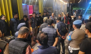 Antisipasi-Peredaran-Narkoba,-Polisi-dan-TNI-Razia-Kafe-serta-Tempat-Karaoke-di-Sidoarjo