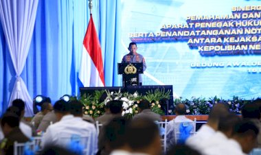 Teken-PKS-dan-MoU-Kapolri-Tegaskan-Sinergi-Polri-Kejaksaan-Terapkan-KUHP–KUHAP-Baru