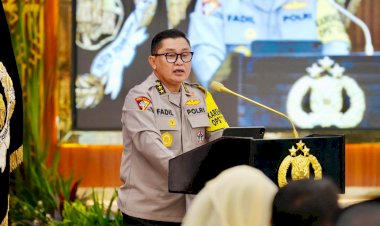 Berantas-Kejahatan-Transnasional-Polri-Tangkap-dan-Serahkan-14-Buron-Interpol-Red-Notice