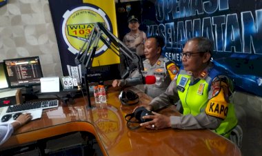 Gandeng-Media-Polres-Pelabuhan-Tanjungperak-Ajak-Warga-Jadi-Pelopor-Tertib-Lalu-Lintas