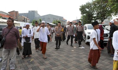Polres-Pelabuhan-Tanjungperak-Libatkan-209-Personel-Layani-Haul-Ke-549-Sunan-Ampel