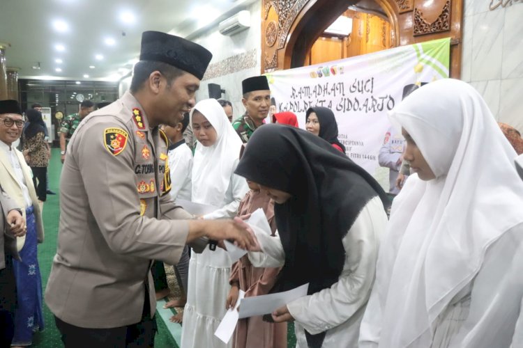 Safari Ramadhan Kapolresta Sidoarjo di Masjid Agung