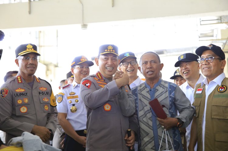 Tinjau Terminal Pulo Gebang, Kapolri Perintahkan Petugas Persiapkan Skema Rekayasa Lalu Lintas