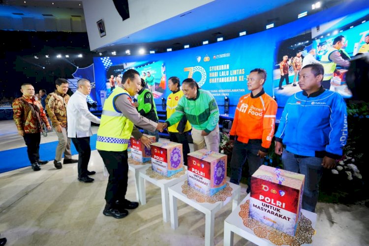 Kapolri Dorong Polantas Tingkatkan Pelayanan Humanis, Dekat dengan Masyarakat