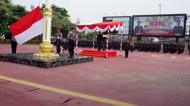 Polresta Sidoarjo Gelar Upacara Hari Pahlawan