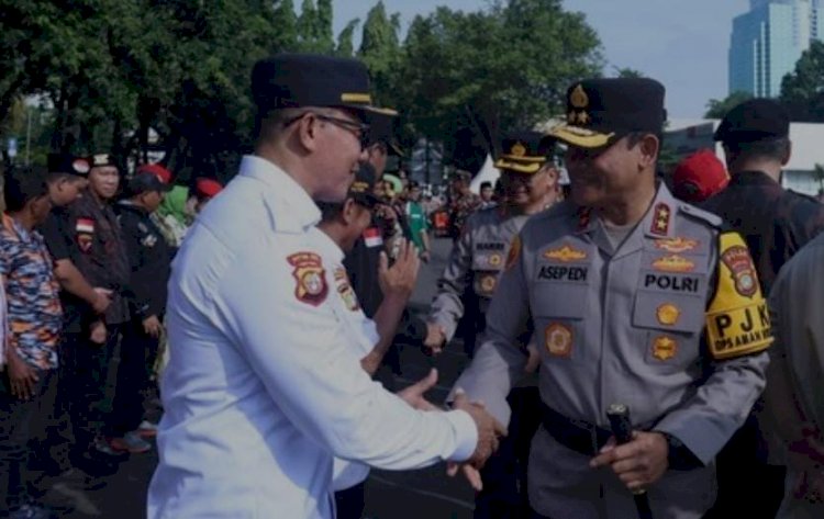 Kapolda Metro Jaya Pimpin Apel Siaga Kamtibmas Ajak Masyarakat Jaga Jakarta