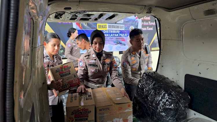 Polres Mojokerto Kota Salurkan Paket Bantuan untuk Korban Bencana Aceh Sumatera