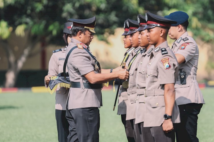 Lantik 247 Bintara Remaja, Kapolda Jatim : Jadilah Penjaga Kehidupan dan Peradaban