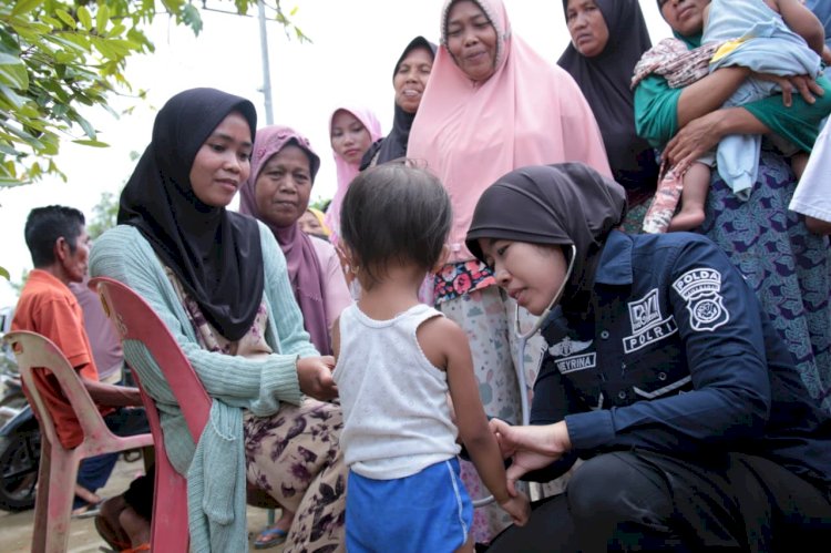 Permudah Akses Kesehatan Pascabanjir, Polri Laksanakan Patroli Medis di Aceh Tamiang
