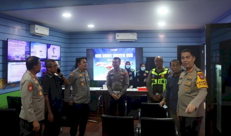 Satgas Ops Lilin Semeru Polda Jatim Cek Pospam Terminal Purabaya Pastikan Pelayanan Maksimal
