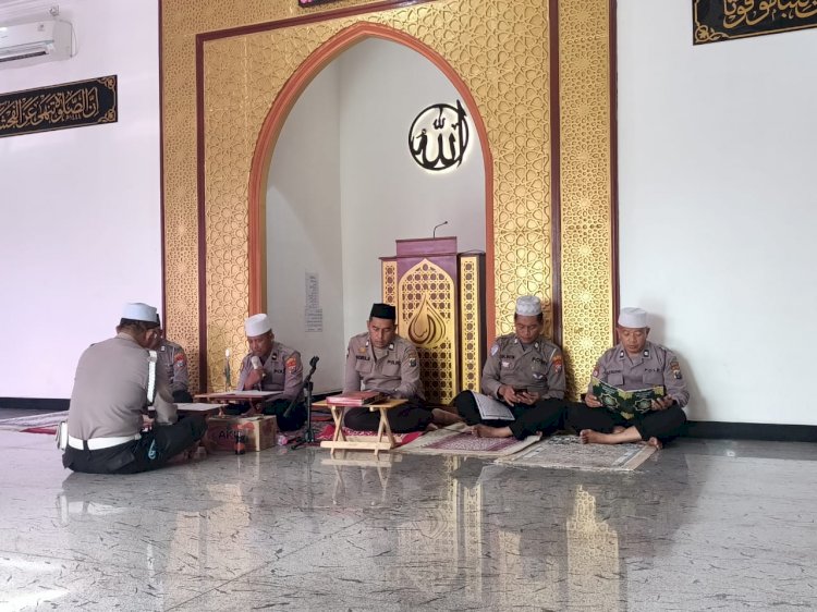 Polsek Buduran Gelar Khotmil Qur’an Rutin Kamis Kliwon, Perkuat Iman dan Kebersamaan Personel