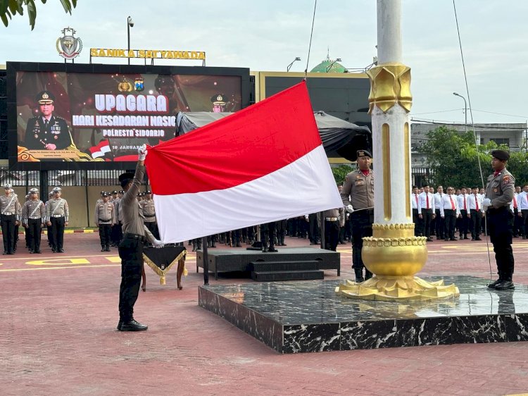 Upacara Hari Kesadaran Nasional, Wakapolresta Sidoarjo Tekankan Profesionalisme Personel