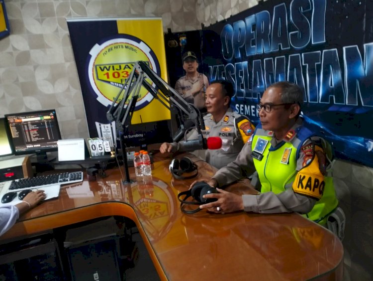 Gandeng Media Polres Pelabuhan Tanjungperak Ajak Warga Jadi Pelopor Tertib Lalu Lintas