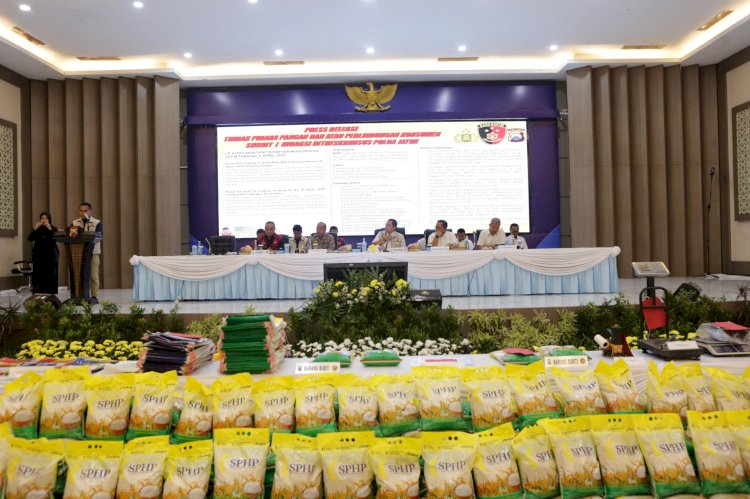Polda Jatim Bongkar Praktik Beras SPHP Oplosan, Tersangka Asal Probolinggo Diamankan